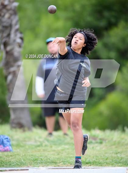 Thumbnail 2 in South Coast League Finals photogallery.
