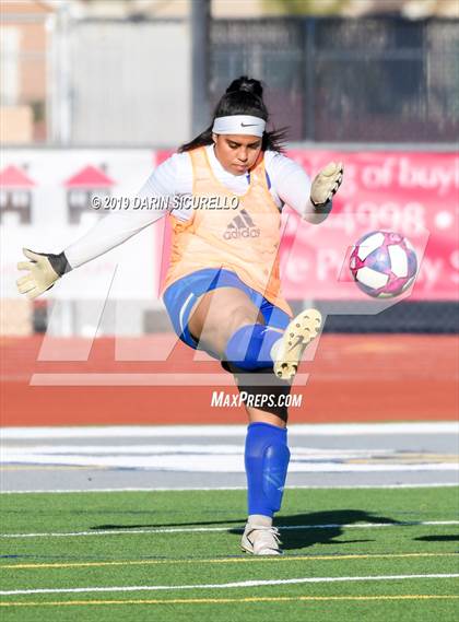 Thumbnail 3 in Mountain View vs. Mesquite (Coyote Classic Tournament) photogallery.