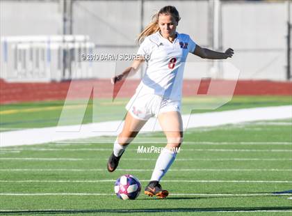 Thumbnail 2 in Mountain View vs. Mesquite (Coyote Classic Tournament) photogallery.