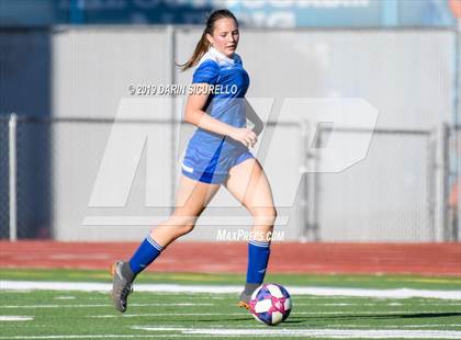 Thumbnail 2 in Mountain View vs. Mesquite (Coyote Classic Tournament) photogallery.