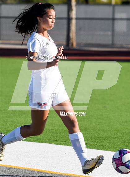 Thumbnail 2 in Mountain View vs. Mesquite (Coyote Classic Tournament) photogallery.
