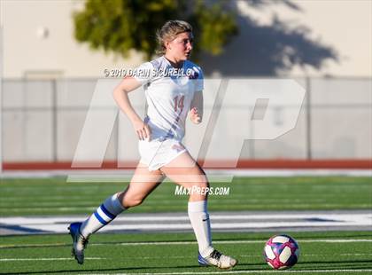 Thumbnail 2 in Mountain View vs. Mesquite (Coyote Classic Tournament) photogallery.