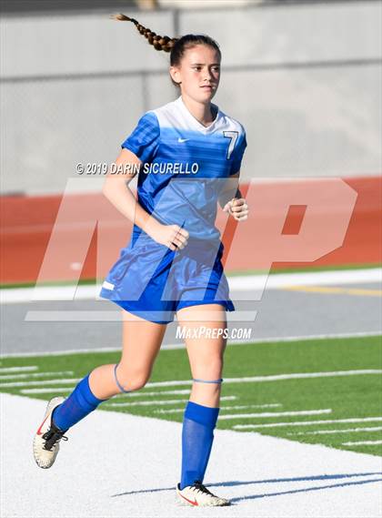 Thumbnail 3 in Mountain View vs. Mesquite (Coyote Classic Tournament) photogallery.