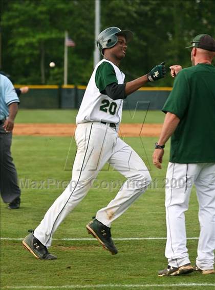 Thumbnail 2 in Lamar County vs Blessed Trinity (2A Playoffs) photogallery.