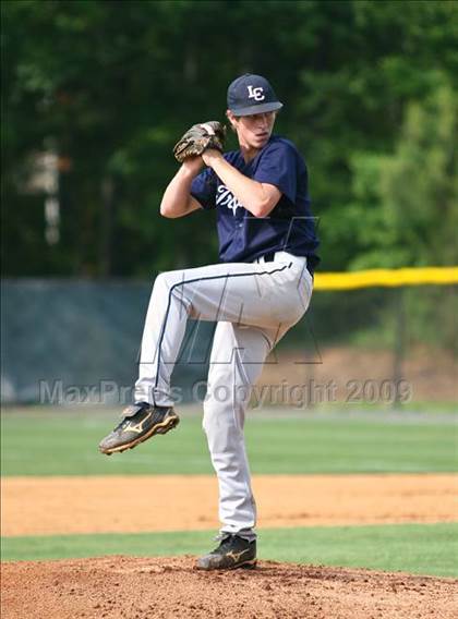 Thumbnail 2 in Lamar County vs Blessed Trinity (2A Playoffs) photogallery.