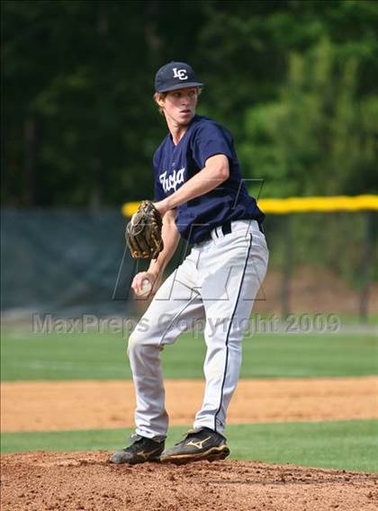 Thumbnail 1 in Lamar County vs Blessed Trinity (2A Playoffs) photogallery.