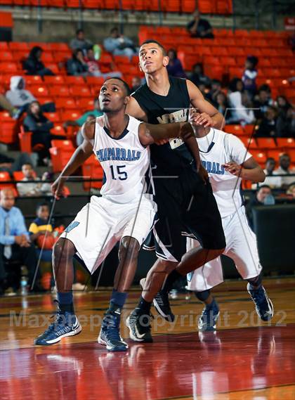 Thumbnail 3 in Mitchell vs. Wyatt [O.D.] (DFW Basketball Challenge) photogallery.