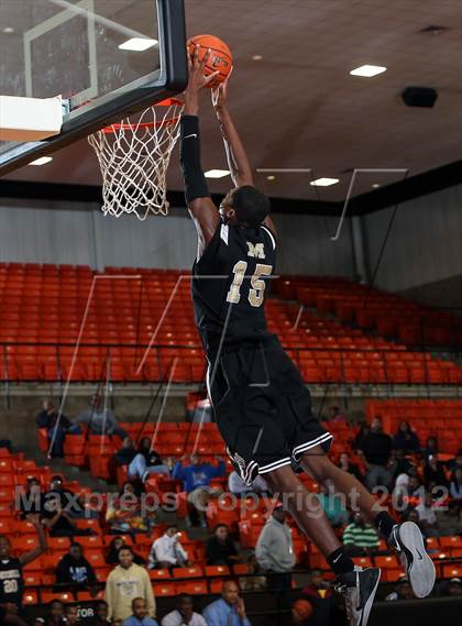 Thumbnail 2 in Mitchell vs. Wyatt [O.D.] (DFW Basketball Challenge) photogallery.