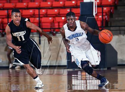 Thumbnail 3 in Mitchell vs. Wyatt [O.D.] (DFW Basketball Challenge) photogallery.