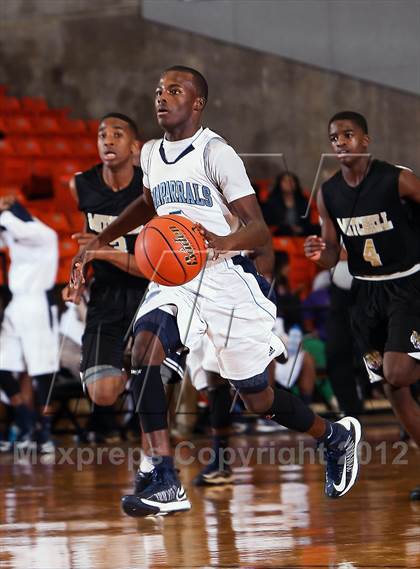 Thumbnail 1 in Mitchell vs. Wyatt [O.D.] (DFW Basketball Challenge) photogallery.