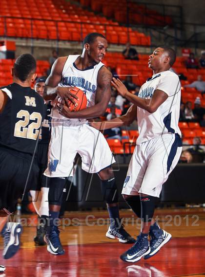Thumbnail 3 in Mitchell vs. Wyatt [O.D.] (DFW Basketball Challenge) photogallery.
