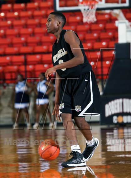 Thumbnail 1 in Mitchell vs. Wyatt [O.D.] (DFW Basketball Challenge) photogallery.