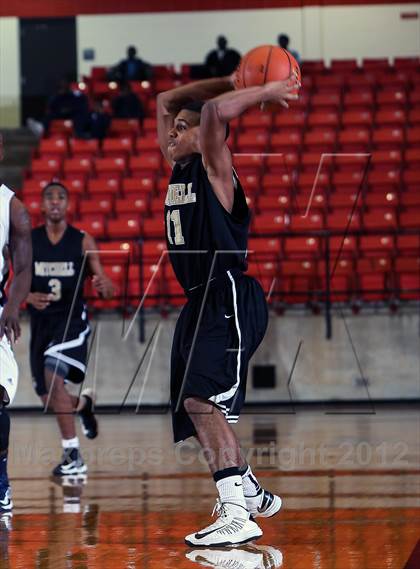 Thumbnail 3 in Mitchell vs. Wyatt [O.D.] (DFW Basketball Challenge) photogallery.