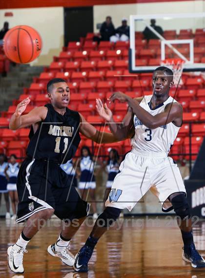 Thumbnail 3 in Mitchell vs. Wyatt [O.D.] (DFW Basketball Challenge) photogallery.