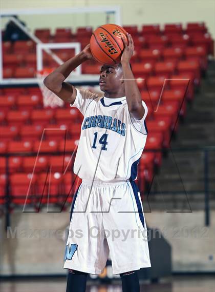 Thumbnail 2 in Mitchell vs. Wyatt [O.D.] (DFW Basketball Challenge) photogallery.