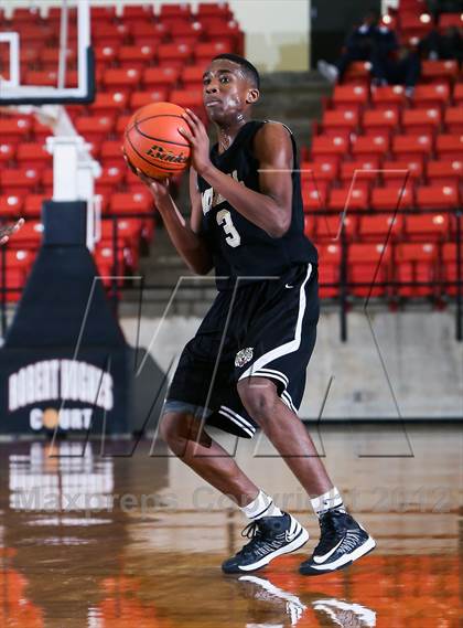 Thumbnail 3 in Mitchell vs. Wyatt [O.D.] (DFW Basketball Challenge) photogallery.
