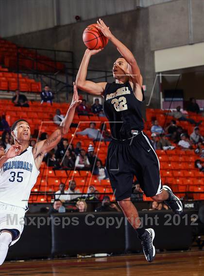 Thumbnail 1 in Mitchell vs. Wyatt [O.D.] (DFW Basketball Challenge) photogallery.
