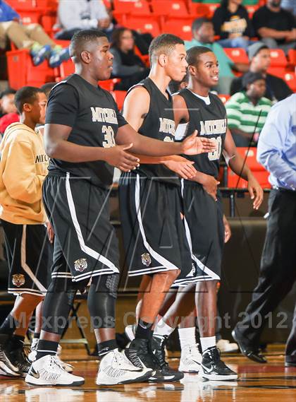 Thumbnail 3 in Mitchell vs. Wyatt [O.D.] (DFW Basketball Challenge) photogallery.