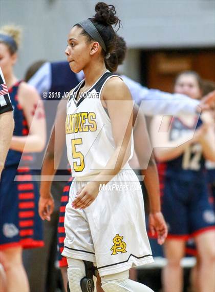 Thumbnail 2 in Amarillo vs. Plainview (UIL Region 3-5A Quarterfinal) photogallery.