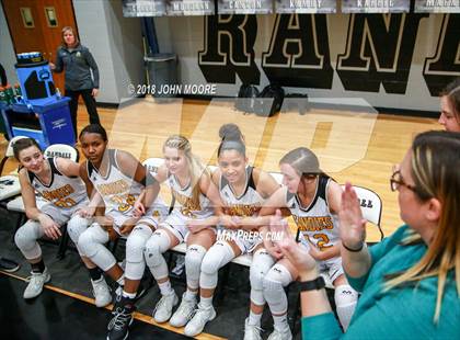 Thumbnail 3 in Amarillo vs. Plainview (UIL Region 3-5A Quarterfinal) photogallery.
