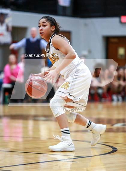 Thumbnail 3 in Amarillo vs. Plainview (UIL Region 3-5A Quarterfinal) photogallery.