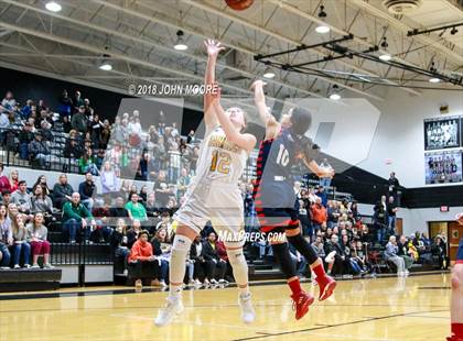 Thumbnail 2 in Amarillo vs. Plainview (UIL Region 3-5A Quarterfinal) photogallery.