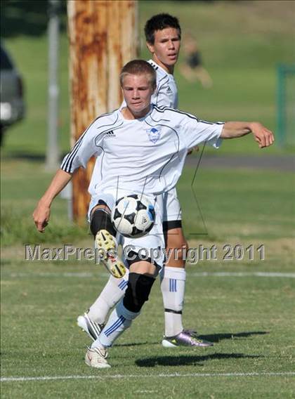 Thumbnail 3 in Del Oro @ Davis photogallery.