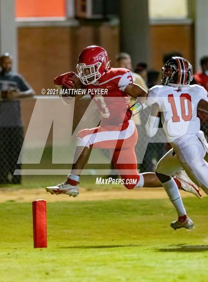 Thumbnail 1 in Hoke County @ Seventy-First photogallery.