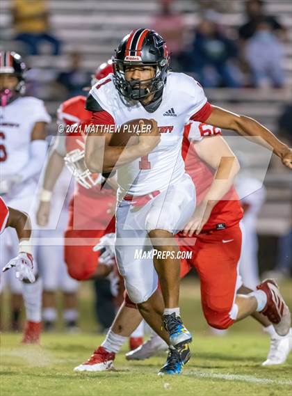 Thumbnail 2 in Hoke County @ Seventy-First photogallery.