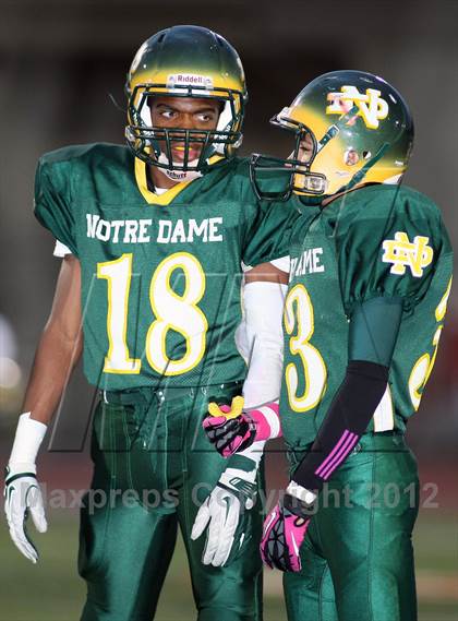 Thumbnail 1 in Citrus Valley vs. Notre Dame photogallery.