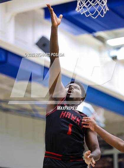 Thumbnail 3 in Edison vs. Centennial photogallery.