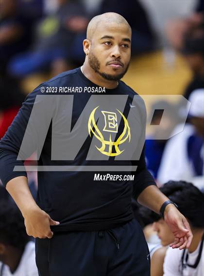 Thumbnail 3 in Edison vs. Centennial photogallery.