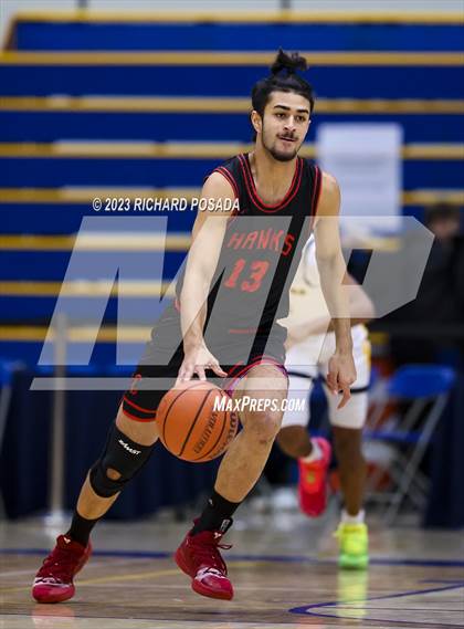Thumbnail 3 in Edison vs. Centennial photogallery.