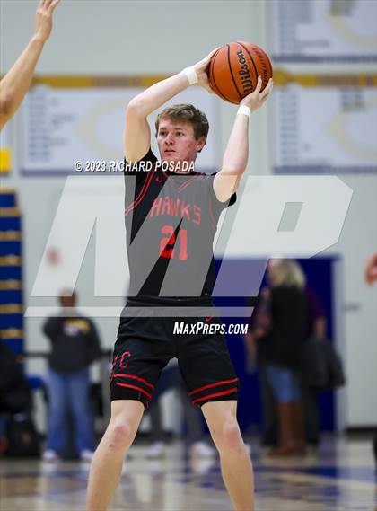 Thumbnail 2 in Edison vs. Centennial photogallery.