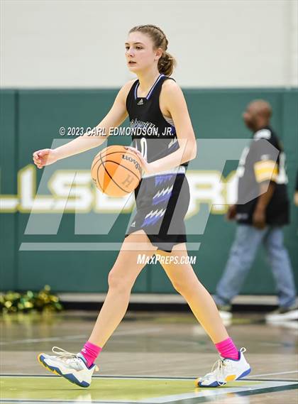 Thumbnail 1 in Hillsboro vs. Nolensville (TSSAA Region 6-4A Semifinal) photogallery.
