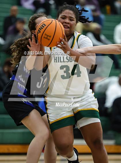 Thumbnail 2 in Hillsboro vs. Nolensville (TSSAA Region 6-4A Semifinal) photogallery.