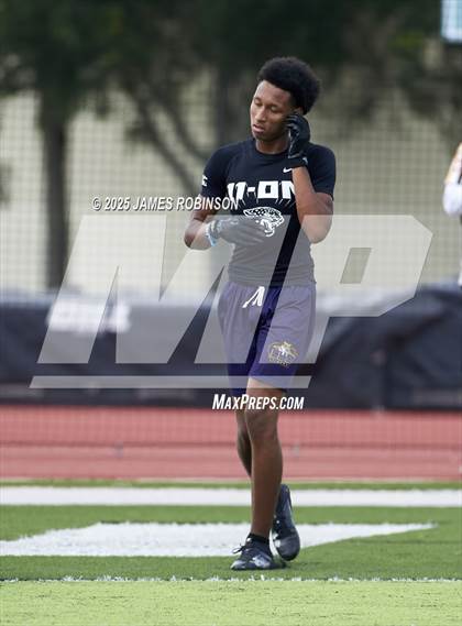 Thumbnail 3 in Columbia High vs Andrew Jackson (Jaguars Prep Nike 11-On 7v7) photogallery.