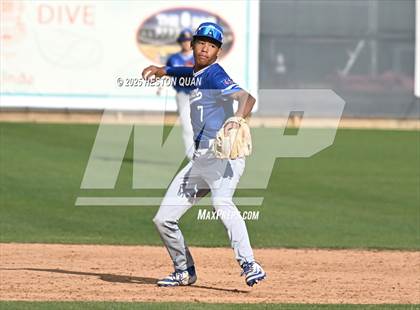 Thumbnail 1 in Etiwanda vs. Bishop Gorman (National Classic) photogallery.