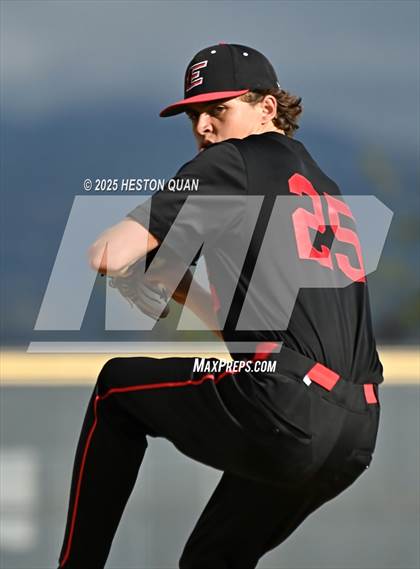 Thumbnail 1 in Etiwanda vs. Bishop Gorman (National Classic) photogallery.