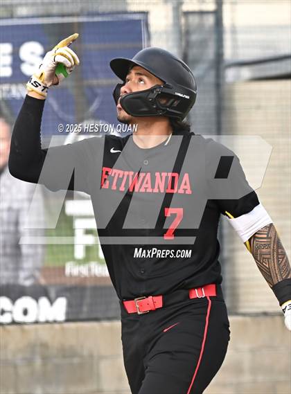 Thumbnail 3 in Etiwanda vs. Bishop Gorman (National Classic) photogallery.