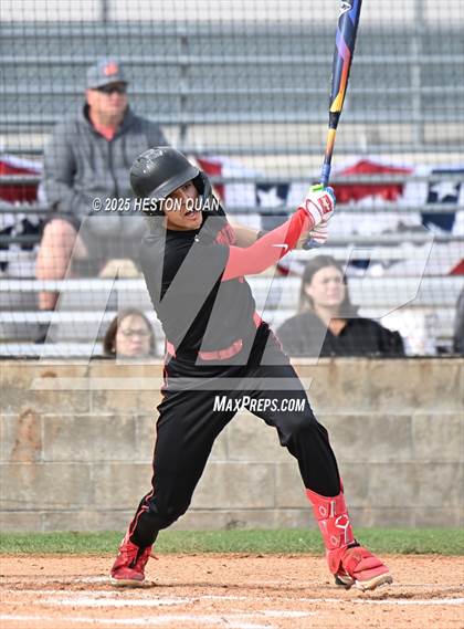 Thumbnail 3 in Etiwanda vs. Bishop Gorman (National Classic) photogallery.