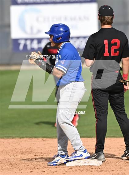 Thumbnail 3 in Etiwanda vs. Bishop Gorman (National Classic) photogallery.