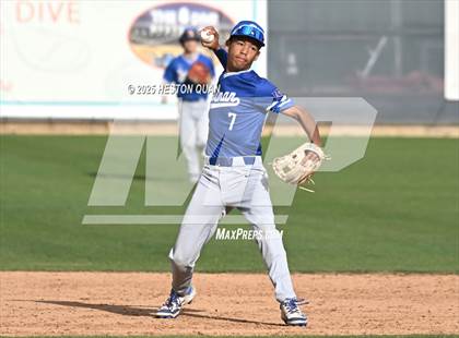 Thumbnail 2 in Etiwanda vs. Bishop Gorman (National Classic) photogallery.