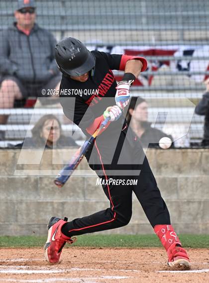 Thumbnail 2 in Etiwanda vs. Bishop Gorman (National Classic) photogallery.