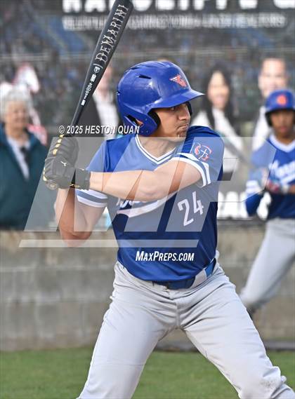 Thumbnail 3 in Etiwanda vs. Bishop Gorman (National Classic) photogallery.