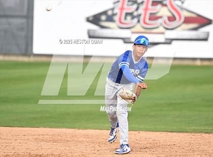 Thumbnail 3 in Etiwanda vs. Bishop Gorman (National Classic) photogallery.