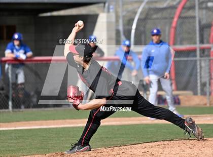 Thumbnail 2 in Etiwanda vs. Bishop Gorman (National Classic) photogallery.