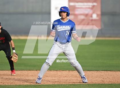 Thumbnail 2 in Etiwanda vs. Bishop Gorman (National Classic) photogallery.