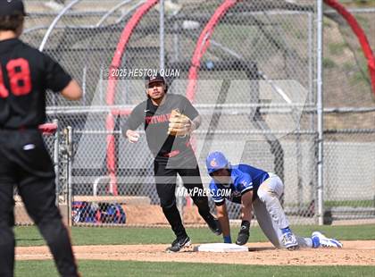 Thumbnail 1 in Etiwanda vs. Bishop Gorman (National Classic) photogallery.