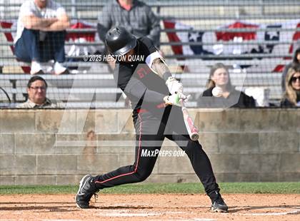 Thumbnail 2 in Etiwanda vs. Bishop Gorman (National Classic) photogallery.